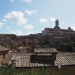 The Rose شقة سيينا