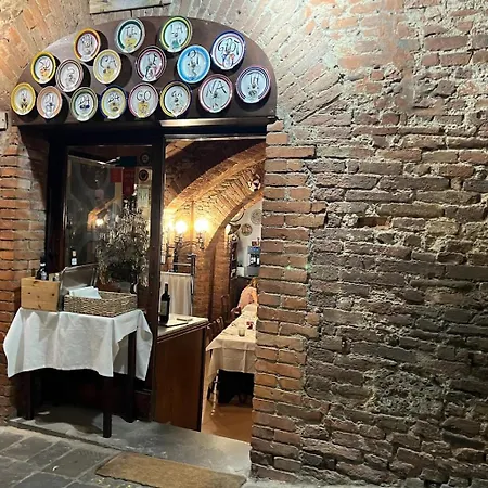 The Rose Apartman Siena